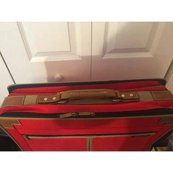 Vintage Members Only 14"x 20" X 7" Travel Luggage suitcase Carry-on/no Strap Red - Picture 8 of 9